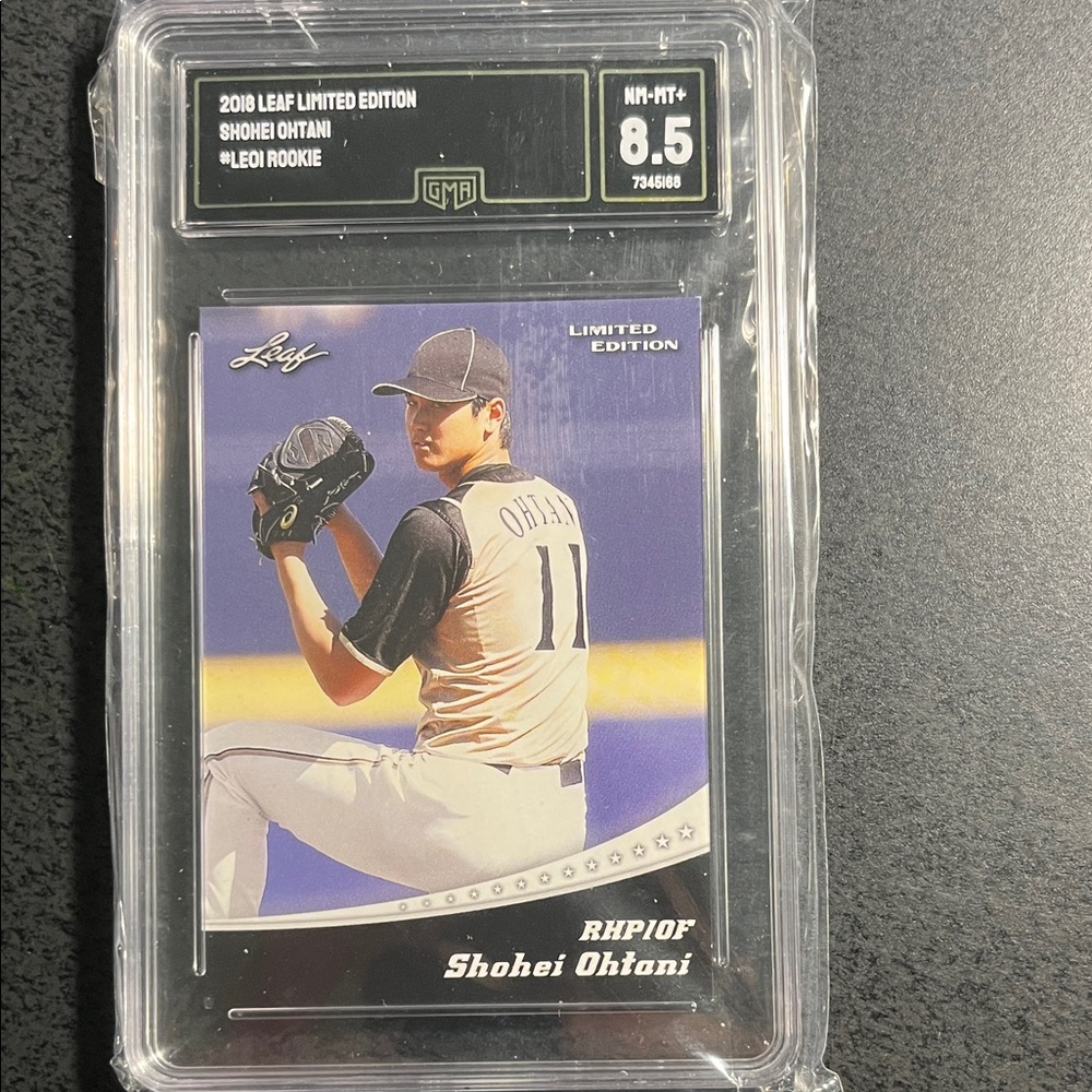 Leaf Shohei Ohtani Limited Edition Rookie Card- Graded 8.5